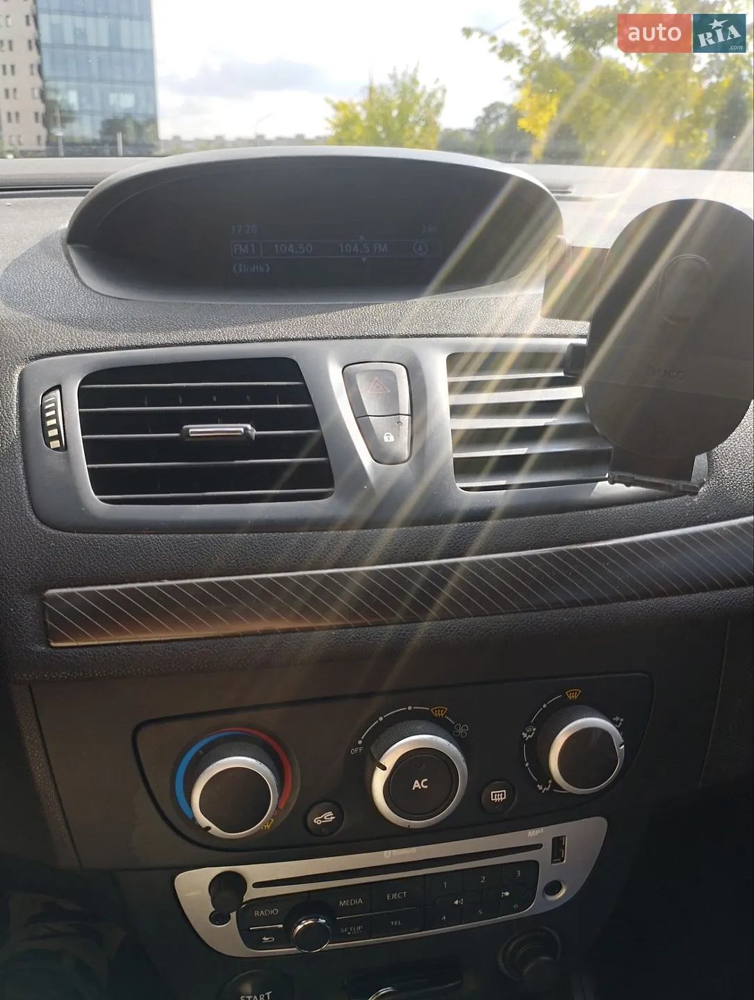 2012 Renault Megane - мініатюра 14