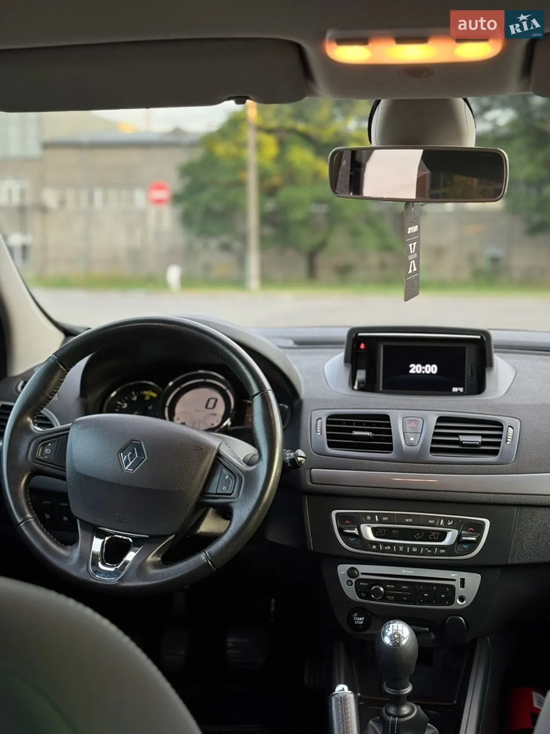 2016 Renault Megane - мініатюра 13
