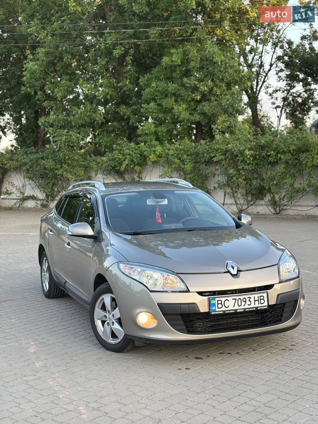2011 Renault Megane - фото 1