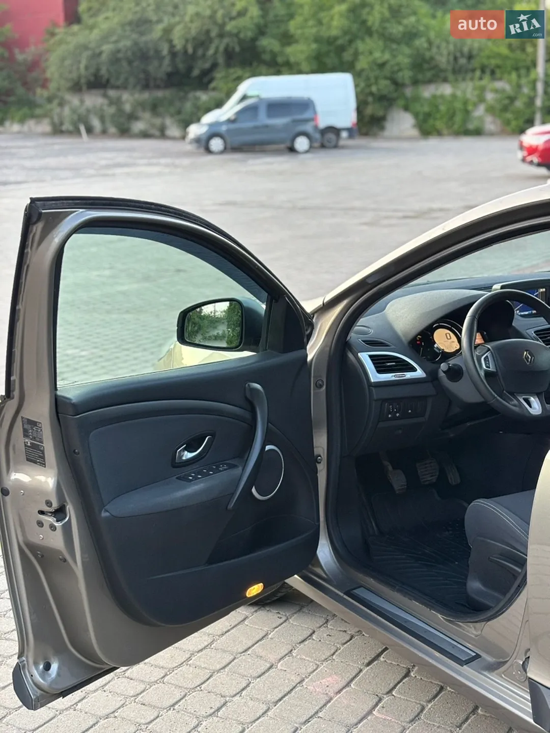2011 Renault Megane - мініатюра 8
