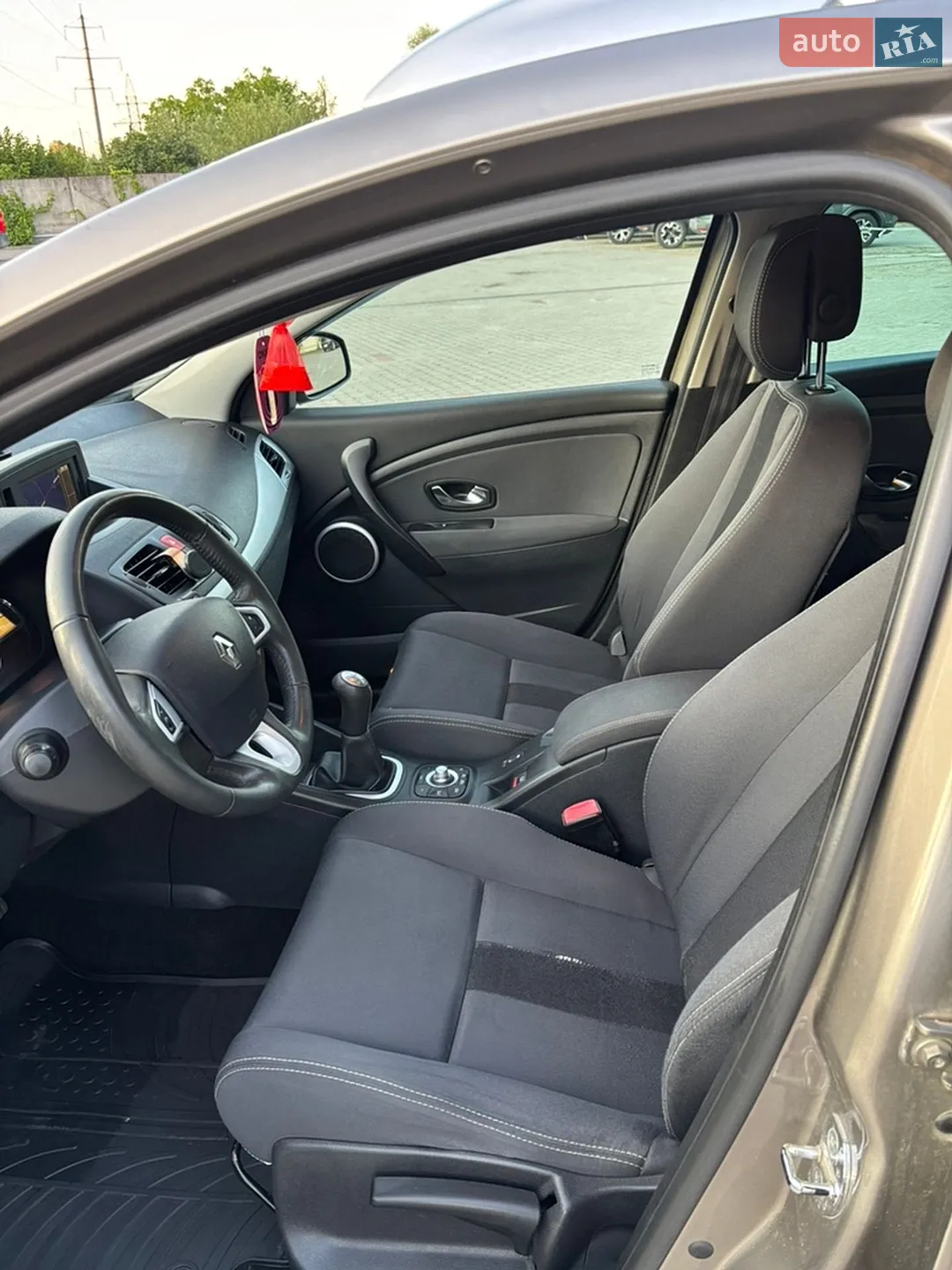 2011 Renault Megane - мініатюра 16