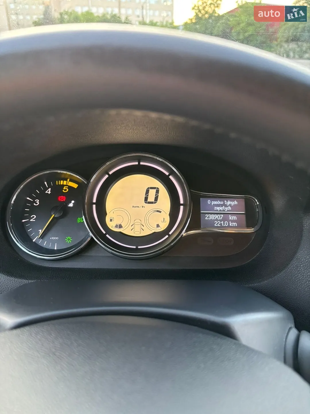 2011 Renault Megane - мініатюра 22