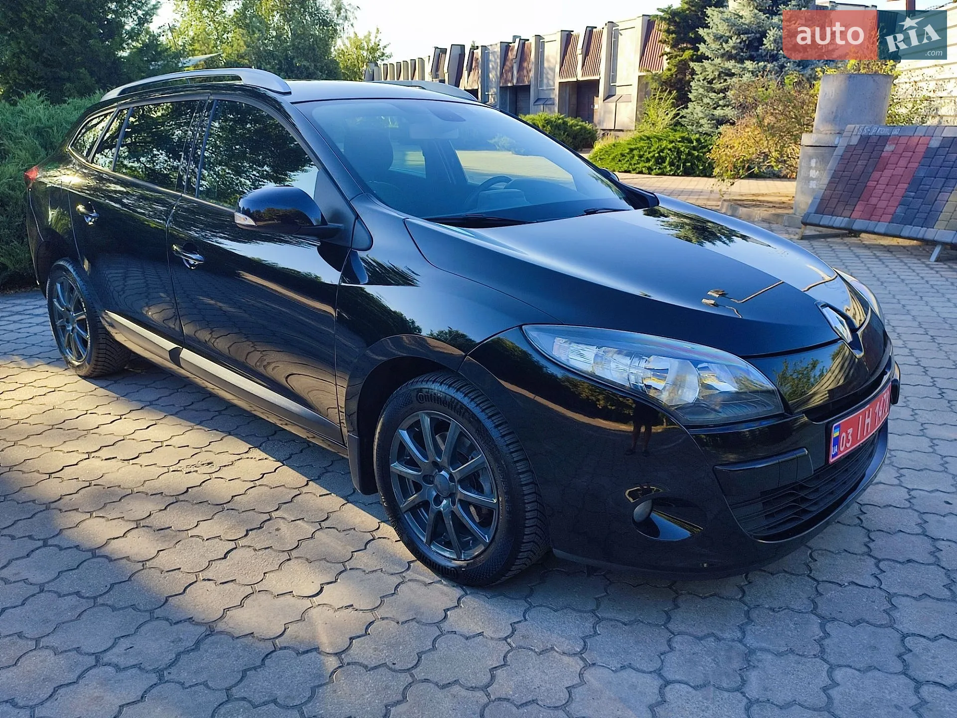 2011 Renault Megane - мініатюра 25