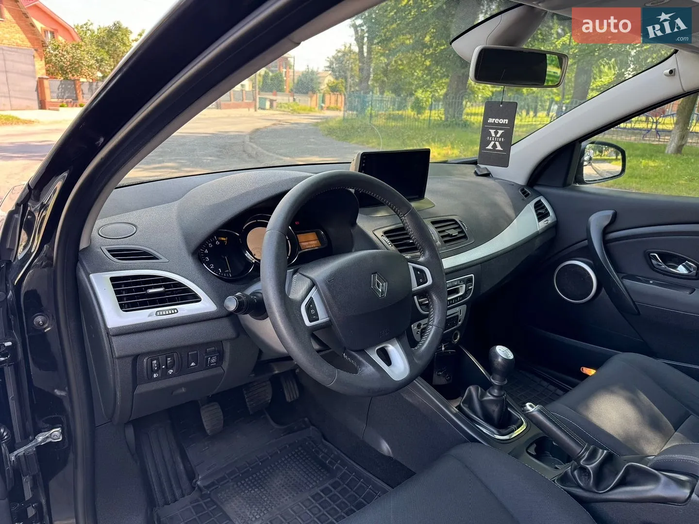 2012 Renault Megane - мініатюра 35
