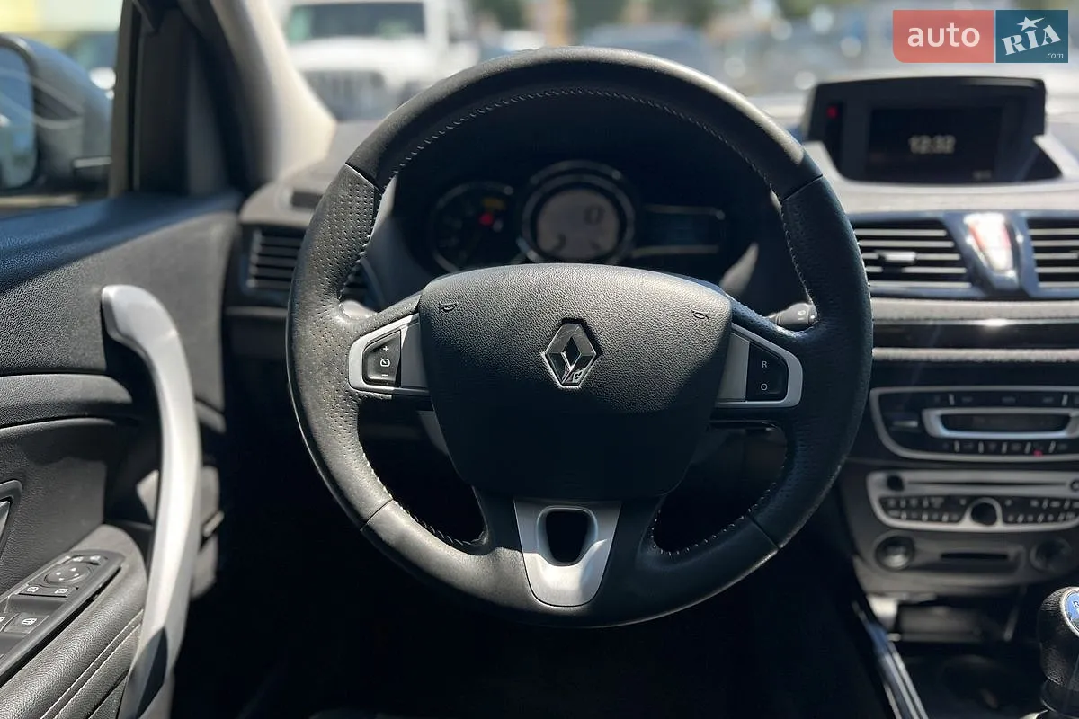 2011 Renault Megane - мініатюра 10