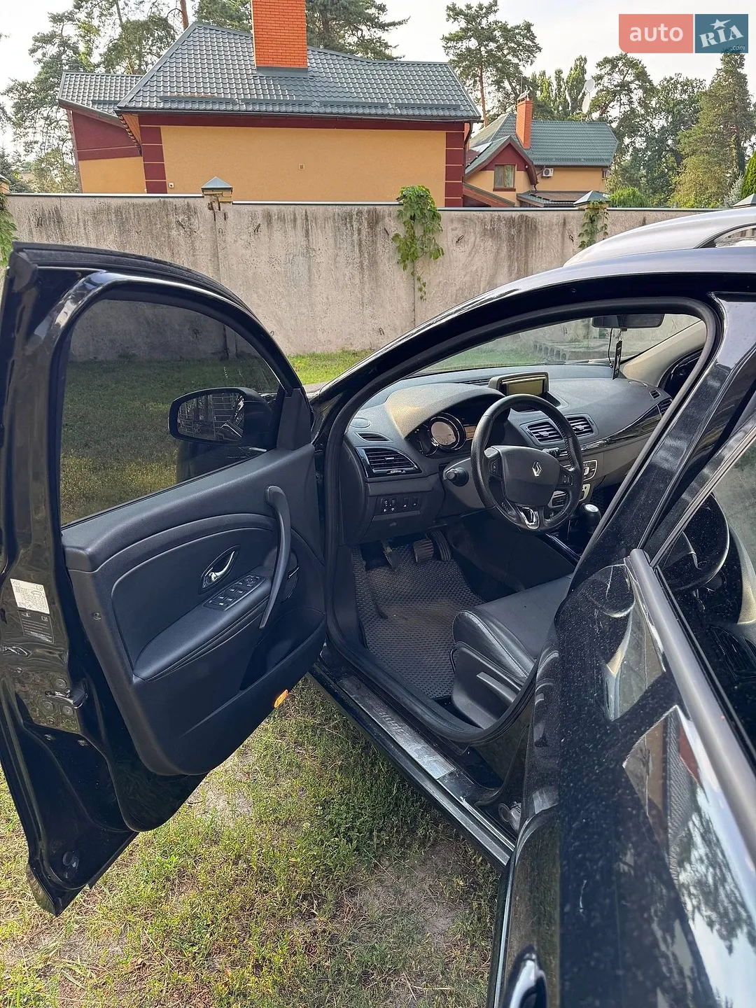 2013 Renault Megane - мініатюра 25