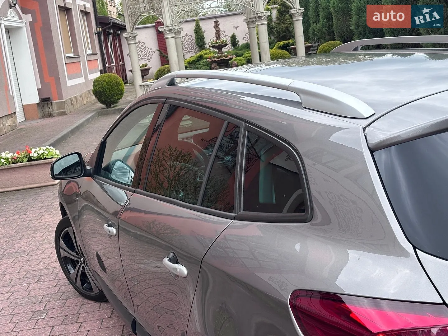 2011 Renault Megane - мініатюра 72