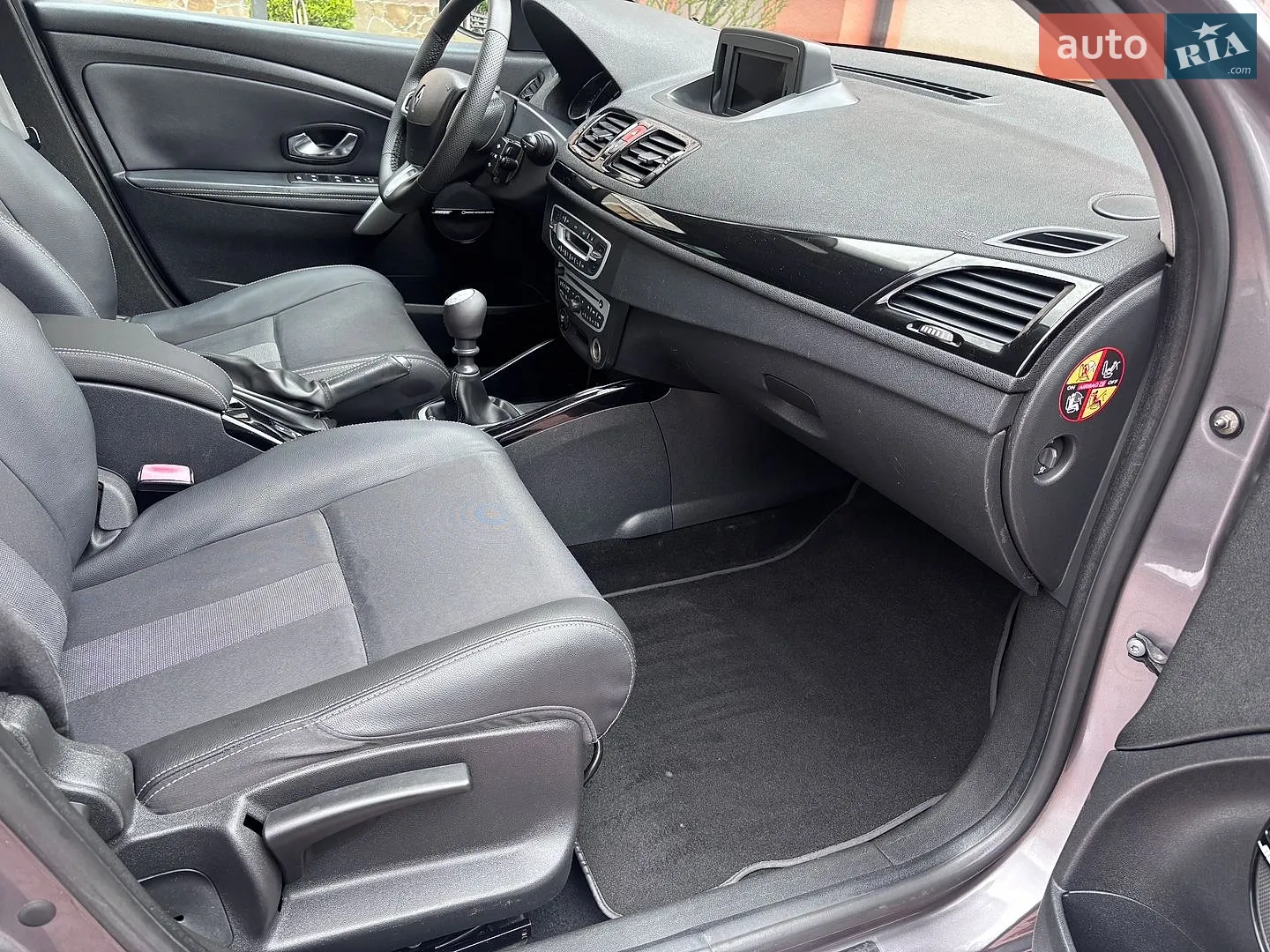 2011 Renault Megane - мініатюра 133