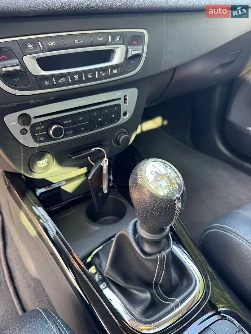 2012 Renault Megane - мініатюра 9