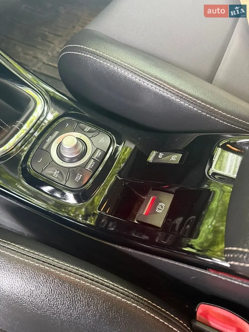 2012 Renault Megane - мініатюра 11