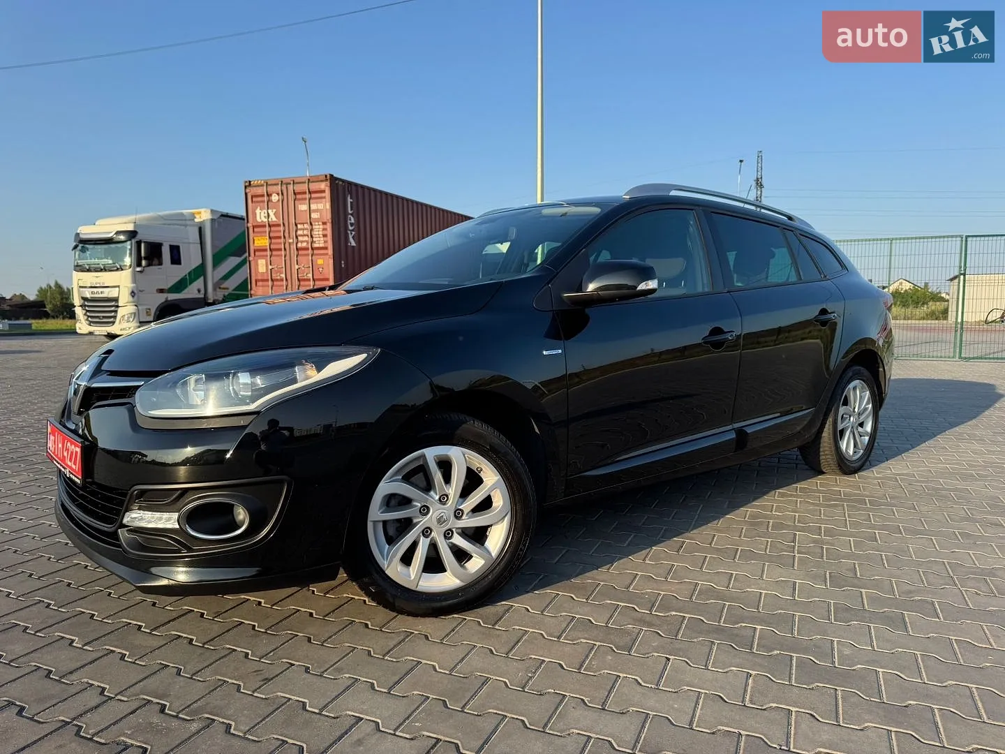 2014 Renault Megane - мініатюра 2