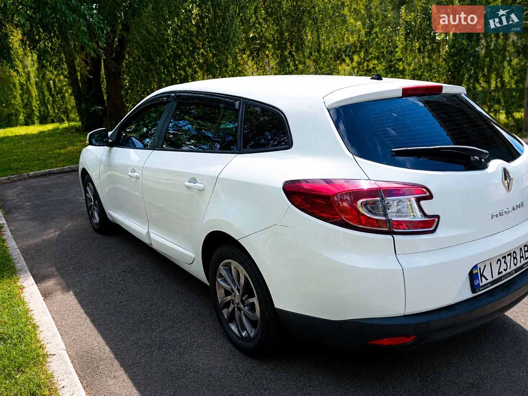 Renault Megane 2015 VIN VF1KZ0C0H54001008 фото оголошення 9 з 33