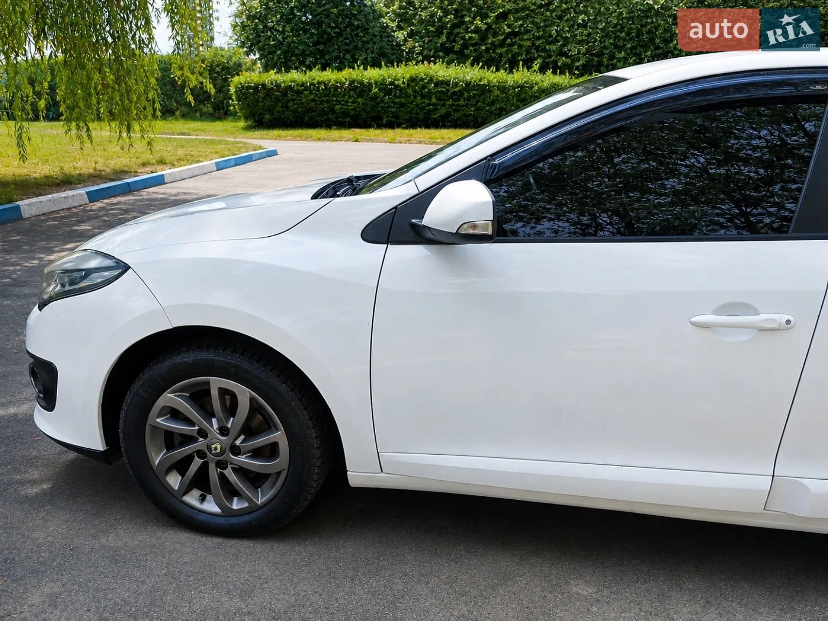 Renault Megane 2015 VIN VF1KZ0C0H54001008 фото оголошення 23 з 33