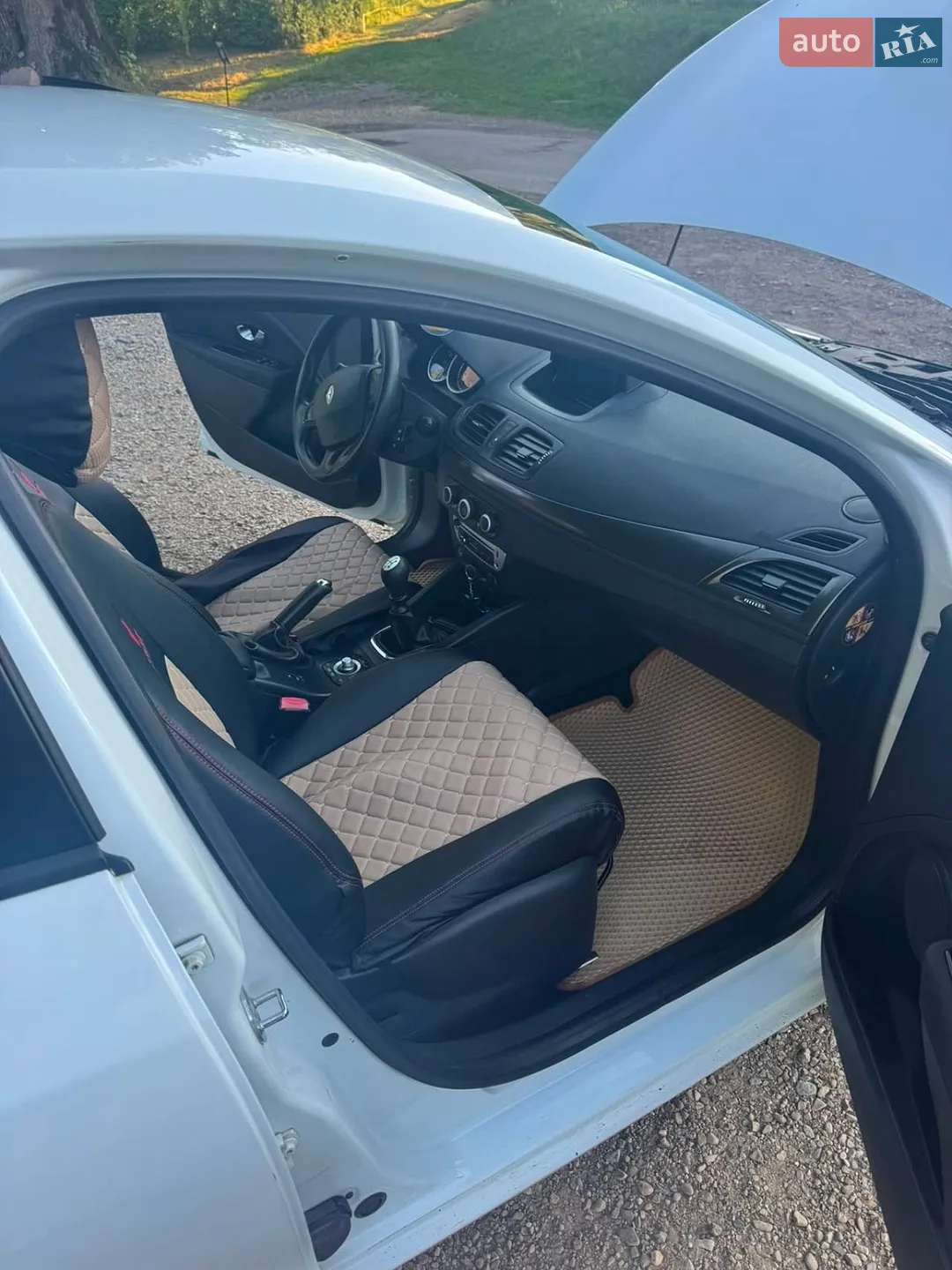 2013 Renault Megane - мініатюра 15