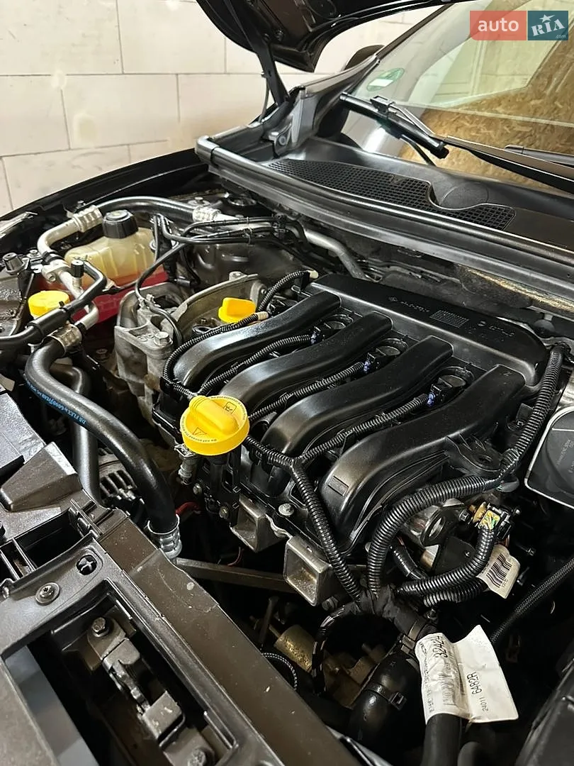 2010 Renault Megane - мініатюра 39