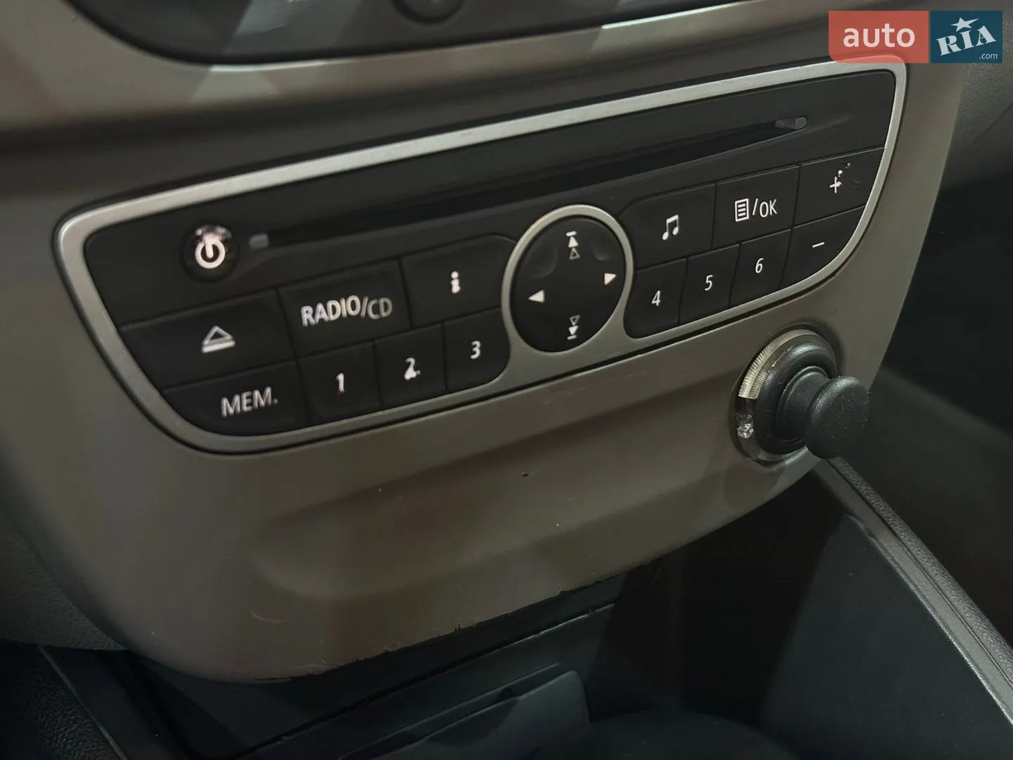 2012 Renault Megane - мініатюра 14