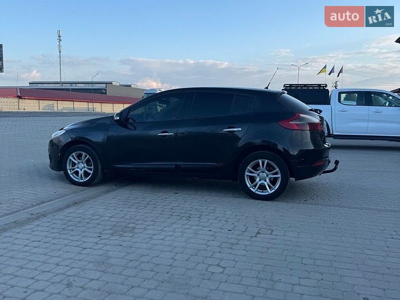 Хетчбек Renault Megane 2009 в Кам'янці-Бузькій фото 16 Хетчбек Renault Megane 2009 в Кам'янці-Бузькій