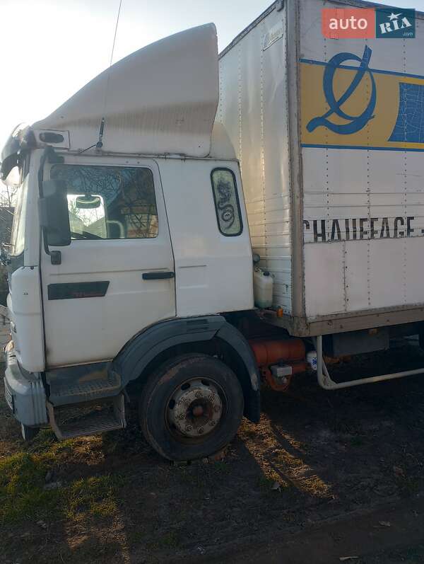 Грузовой фургон Renault Midliner 2000 в Хороле фото 4 Грузовой фургон Renault Midliner 2000 в Хороле