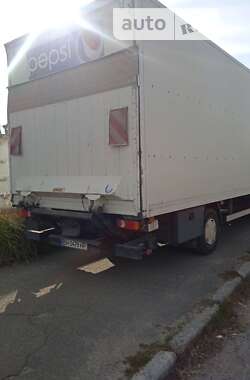 Грузовой фургон Renault Midlum 2012 в 