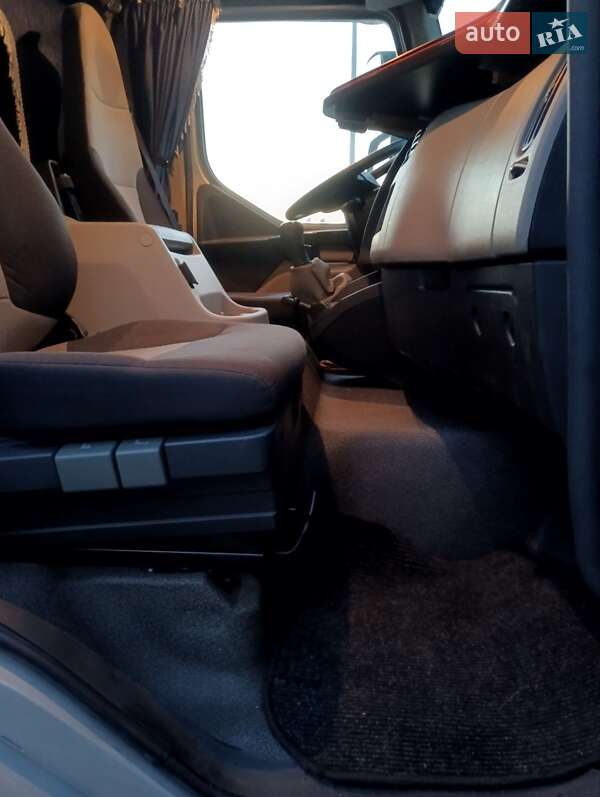 Тягач Renault Midlum 2012 в Ковелі