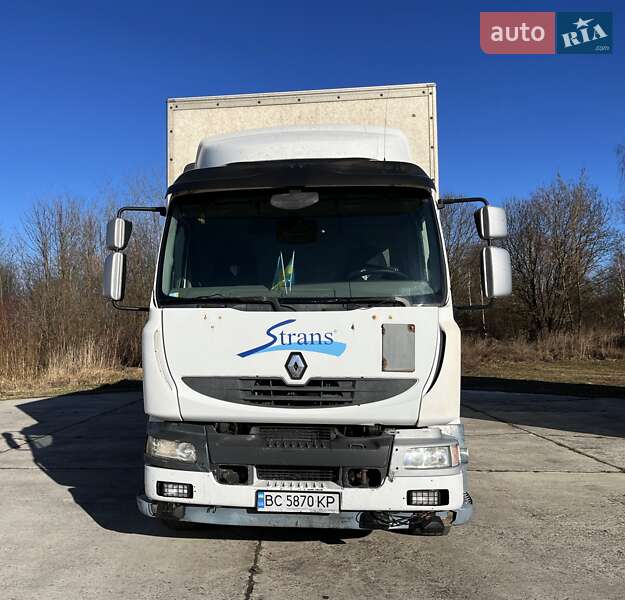Вантажний фургон Renault Midlum 2012 в Львові