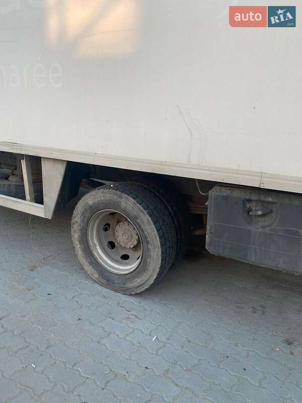 Рефрижератор Renault Midlum 2006 в Львові