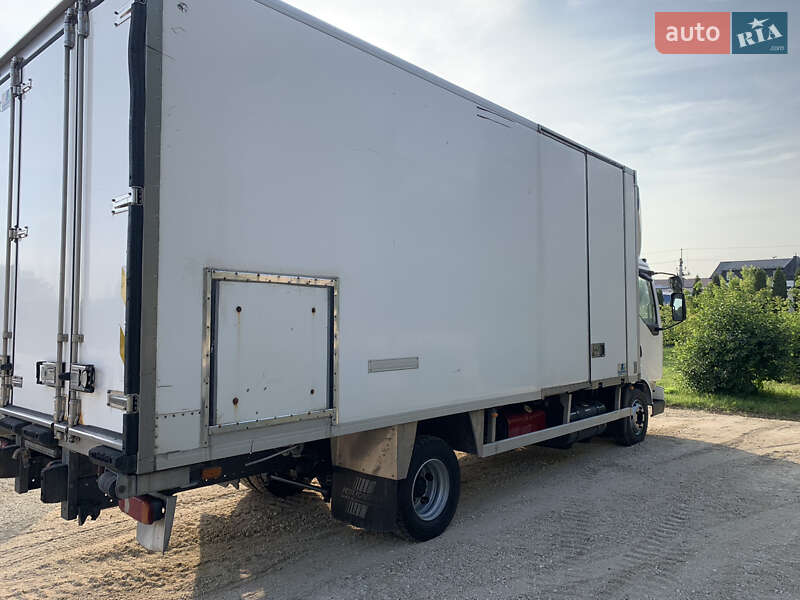 Рефрижератор Renault Midlum 2003 в Тернополе