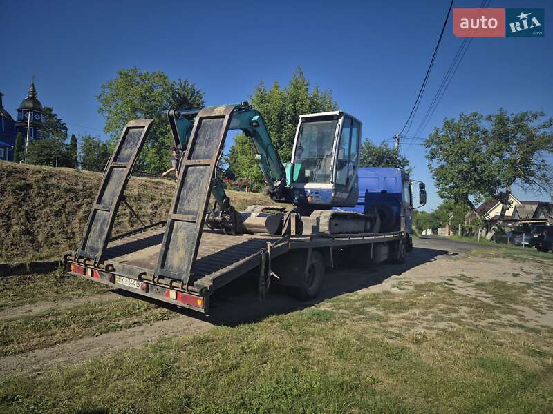 Эвакуатор Renault Midlum 2005 в Ровно