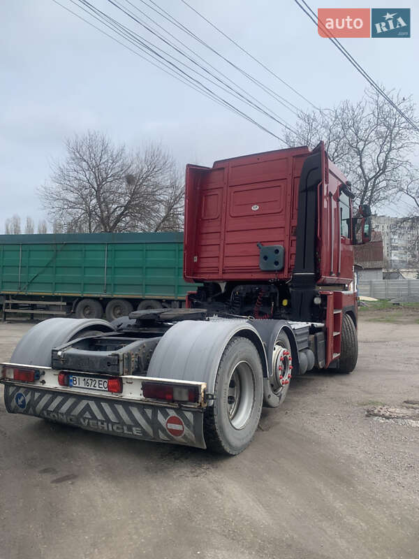 Тягач Renault Midlum 2006 в Полтаві