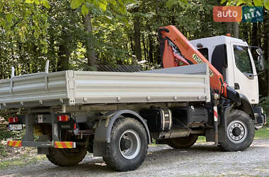 Грузовой фургон Renault Midlum 2003 в 