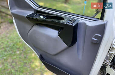 Грузовой фургон Renault Midlum 2003 в 