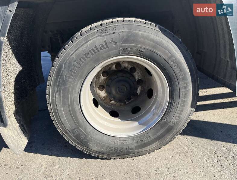 Грузовой фургон Renault Midlum 2013 в Львове