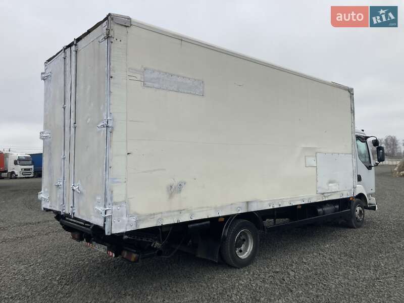 Грузовой фургон Renault Midlum 2002 в Луцке