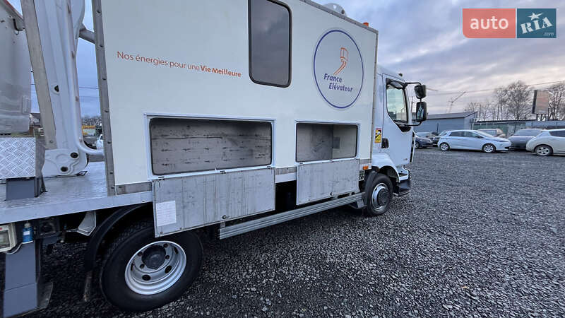 Автовышка Renault Midlum 2010 в Луцке