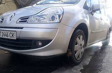 Хэтчбек Renault Modus 2008 в Калуше