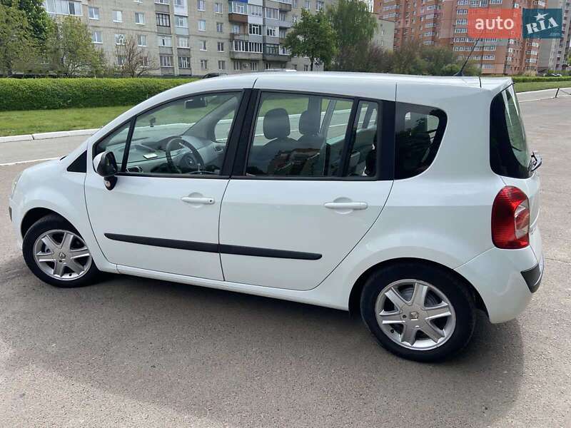 Хэтчбек Renault Modus 2008 в Сумах