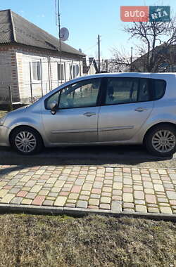 Хетчбек Renault Modus 2010 в Зіньківі Хетчбек Renault Modus 2010 в Зіньківі