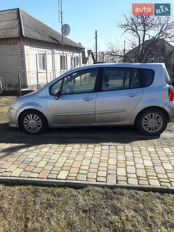Renault Modus 2010 Renault Modus 2010