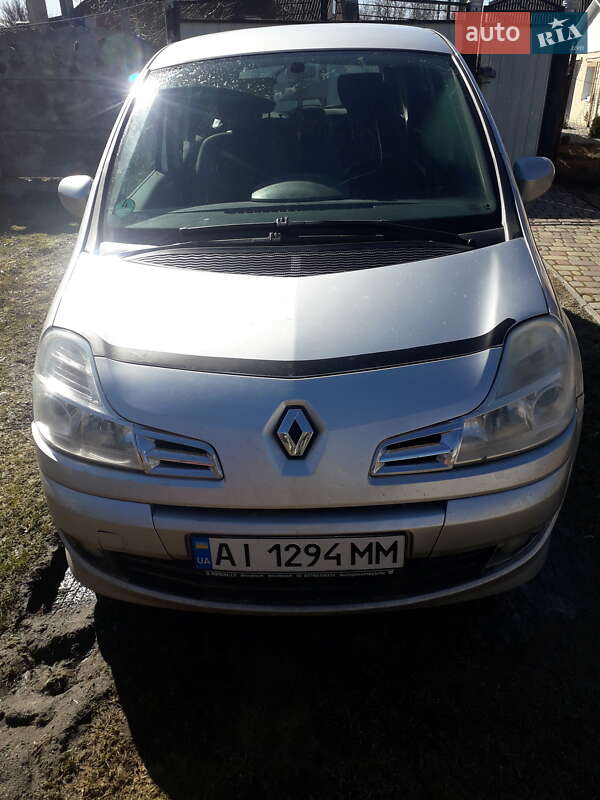 Хэтчбек Renault Modus 2010 в Зенькове