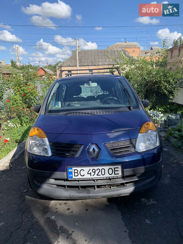 Хэтчбек Renault Modus 2005 в Звенигородке