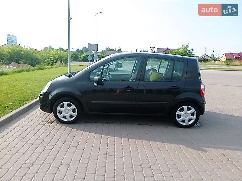 Хэтчбек Renault Modus 2007 в Львове