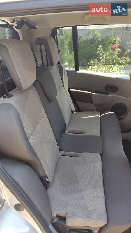 Хэтчбек Renault Modus 2007 в Хмельнике