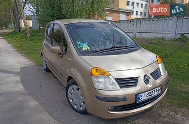 Хэтчбек Renault Modus 2005 в Лубнах