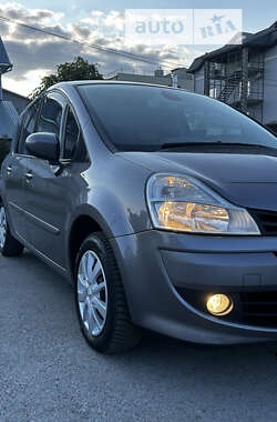 Микровэн Renault Modus 2008 в 