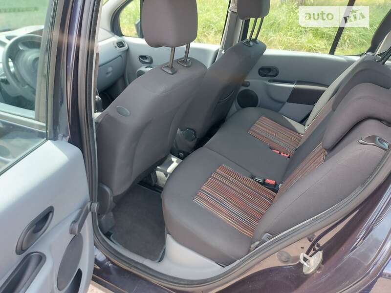 Хэтчбек Renault Modus 2008 в Калуше