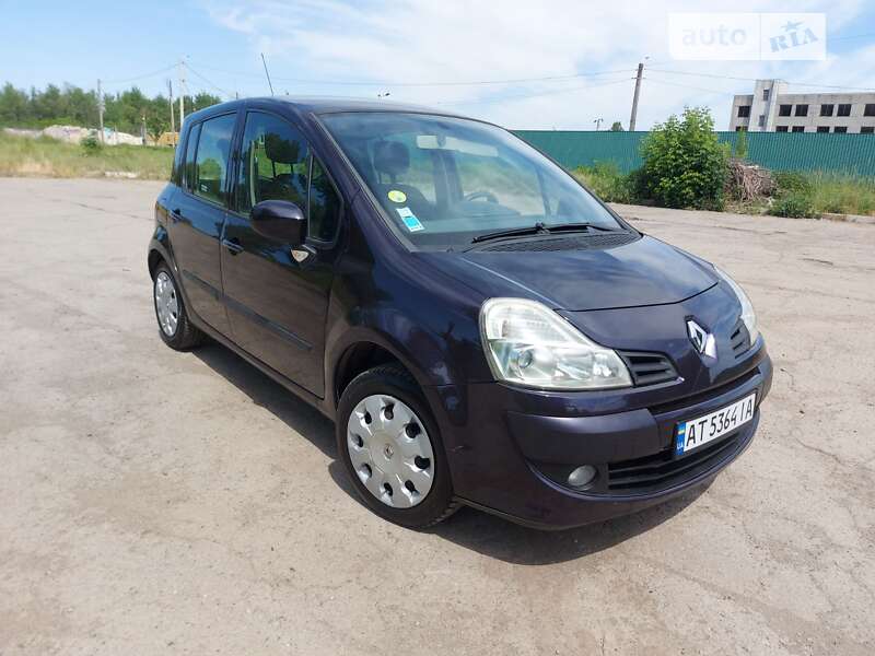 Хэтчбек Renault Modus 2008 в Калуше