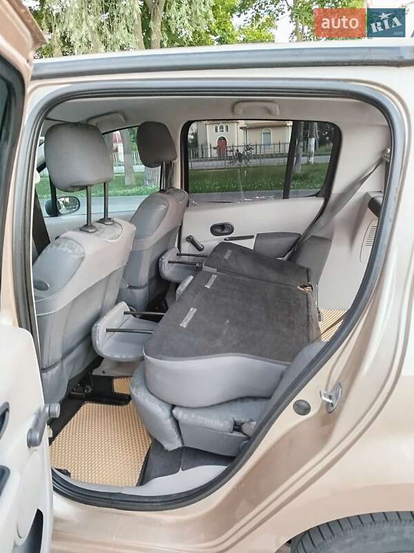 Хэтчбек Renault Modus 2004 в Коломые