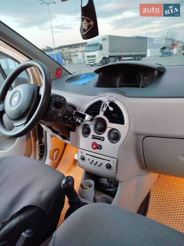 Хэтчбек Renault Modus 2004 в Коломые