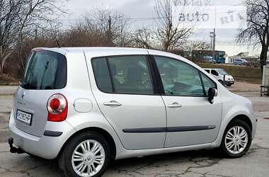 Хетчбек Renault Modus 2006 в Звягелі