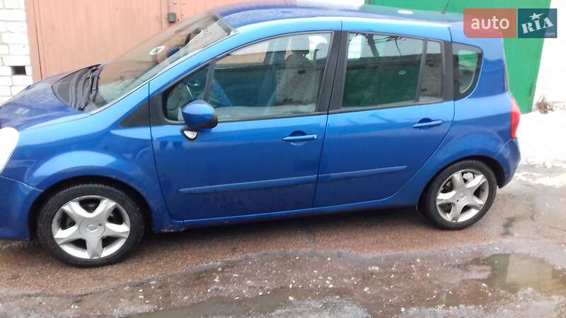 Хетчбек Renault Modus 2009 в Чернігові